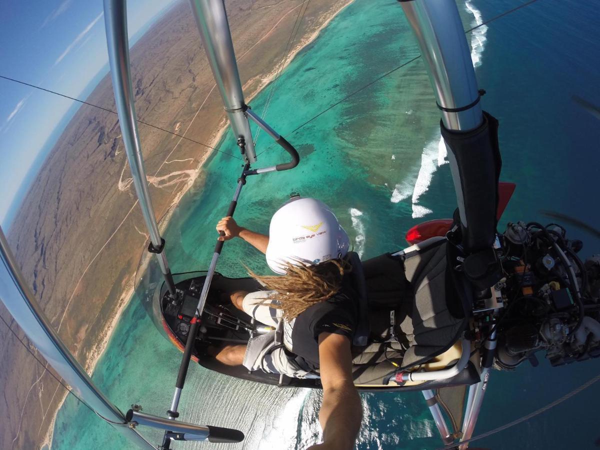 Ningaloo Lodge Exmouth Buitenkant foto